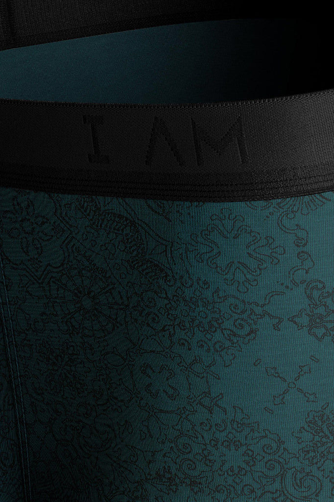 I AM Boxer-Retro Peacefull aus einer weichen Lyocell- Elasthanmischung in Darkgreen mit schwarzer Ornamentik - made by Impetus