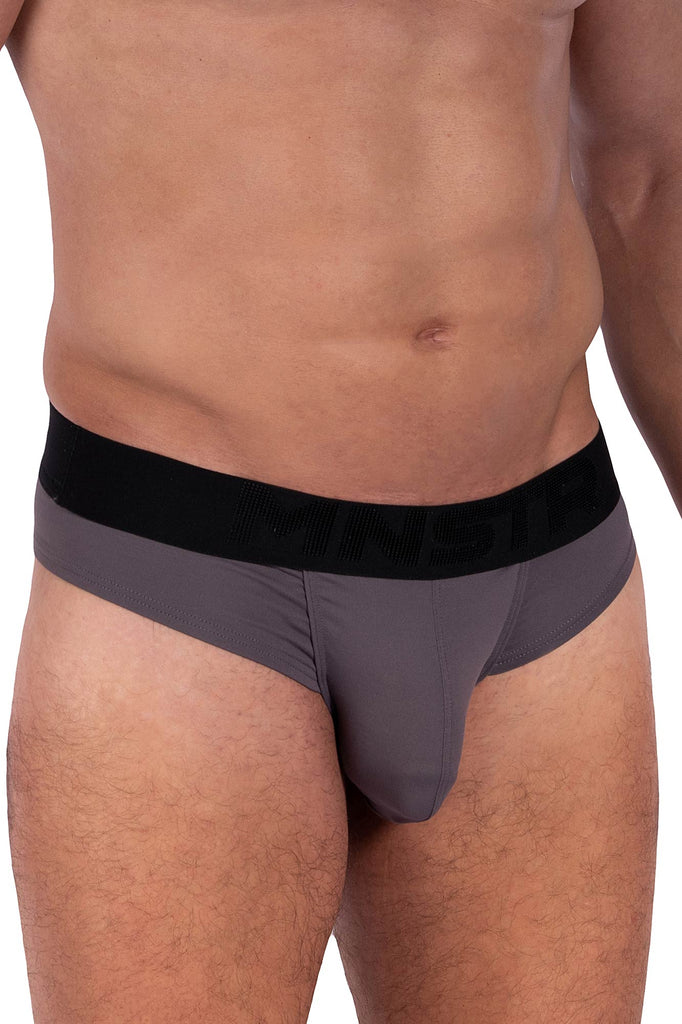 Manstore Cheeky Brief aus Jersey mit 3D Logo