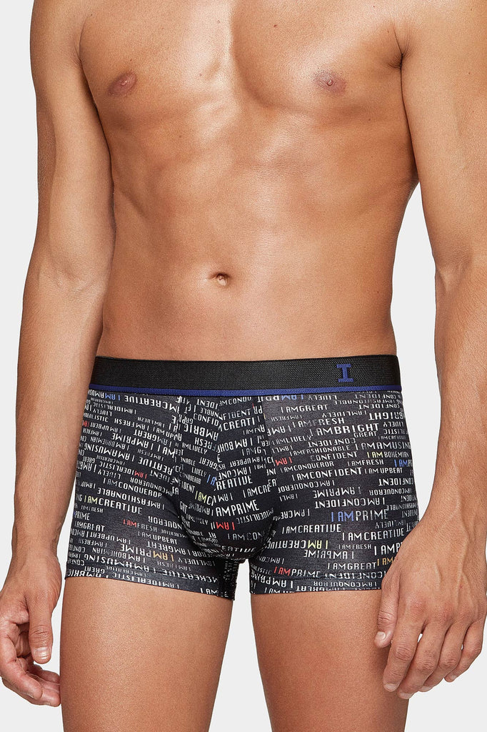 I AM WHAT I WEAR Retro Conqueror - black
