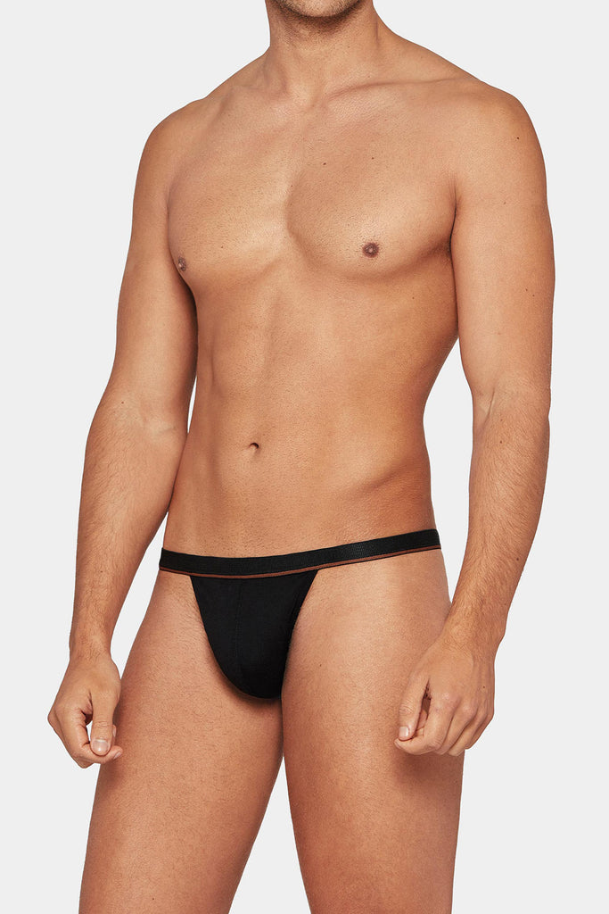 I AM WHAT I WEAR String True - black
