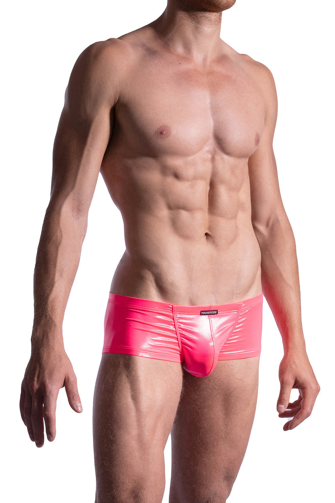Manstore Hot Pants M2180 aus Lack in Hotpink
