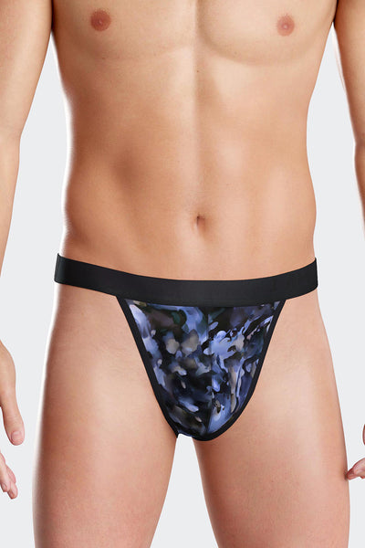 I AM String Abstract aus Lyocell mit blauem, stilisierten Floraldruck von Impetus