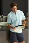 kurzärmeliger Impetus Pyjama Apex aus Baumwolle in Iceblue mit schwarzer Hose
