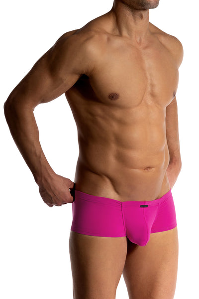 Manstore Hot Pants M800 aus leichter Microfaser in Magenta